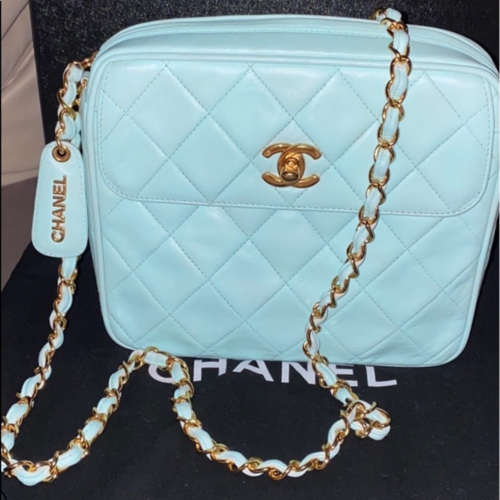 CHANEL 24k Lambskin ClassicFlap CameraBag - Picture 1 of 16